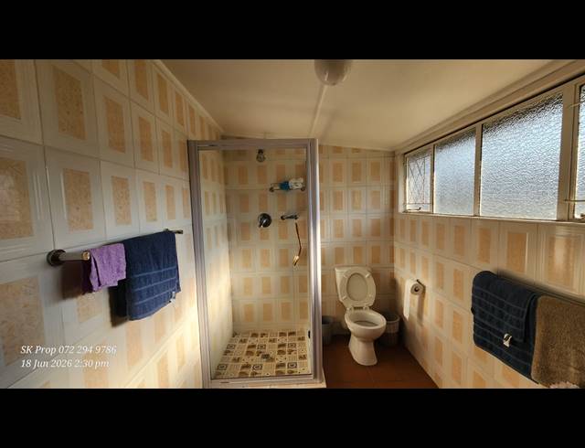 4 BEDROOM FREESTANDING FOR SALE IN SCOTTSVILLE